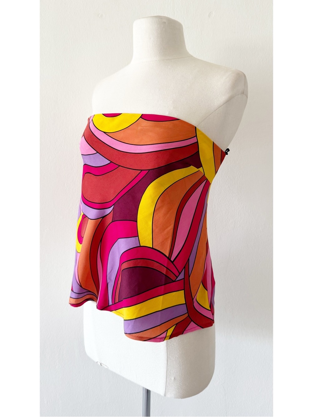 Forever 21 Retro 70s Print Sleeveless Top Size Small (S)